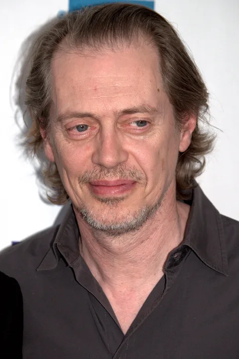 Portret al actorului Steve Buscemi din 2009